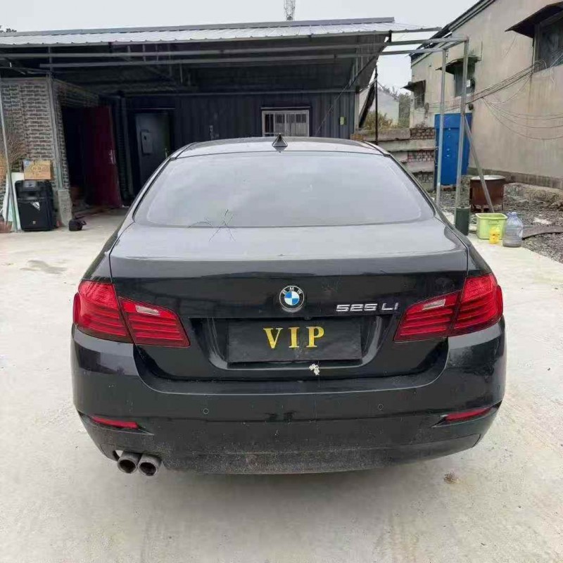 泰安15年宝马5系9