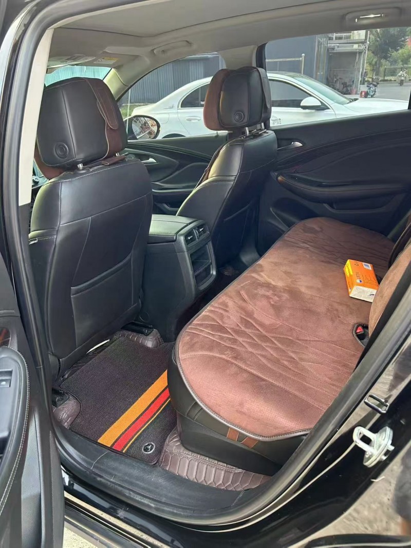 天津21年别克昂科威3