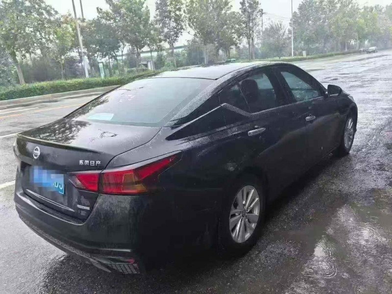 东营21年日产天籁7