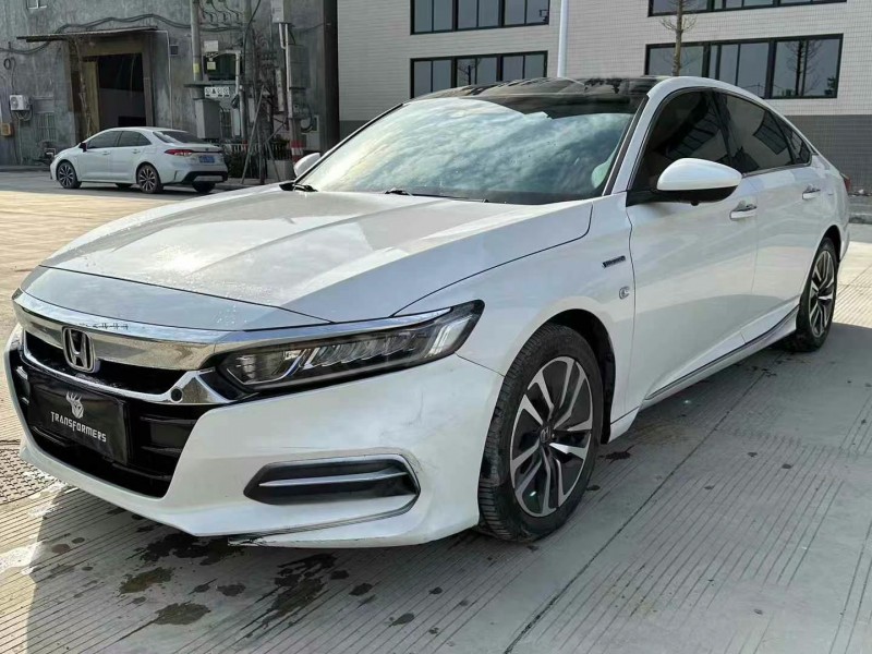 汕头18年本田雅阁3