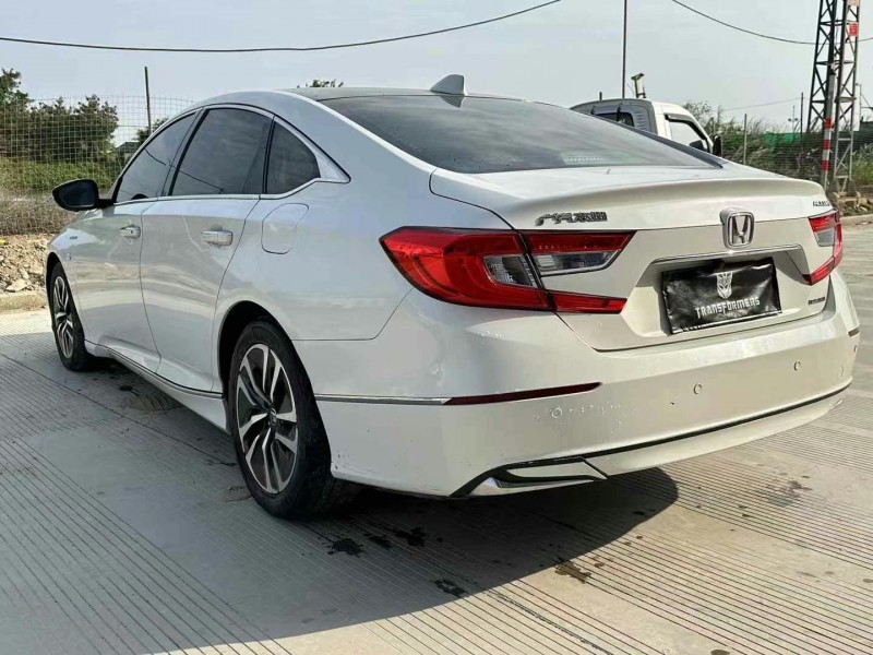 汕头18年本田雅阁7