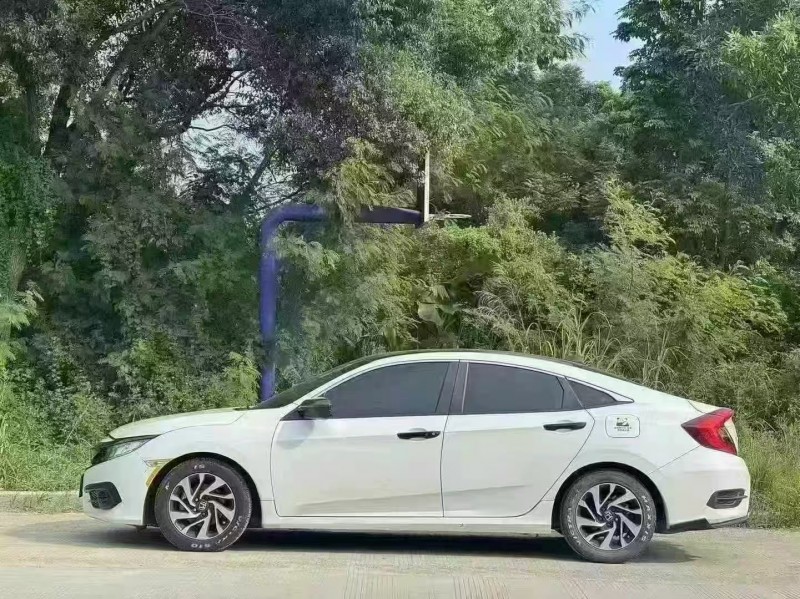 汕头19年本田思域3