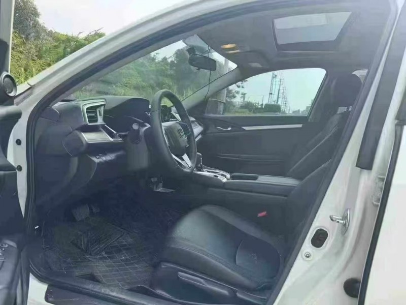 汕头19年本田思域4