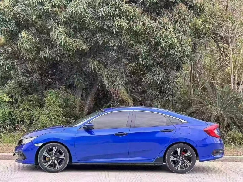 汕头20年本田思域2