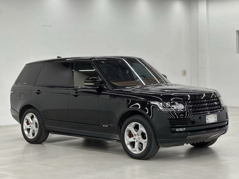 唐山17年路虎揽胜行政3