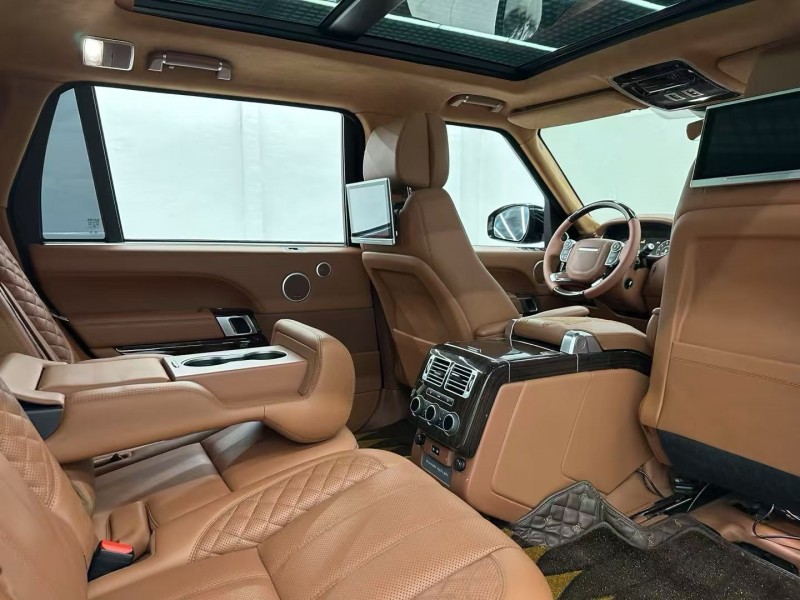 唐山17年路虎揽胜行政7