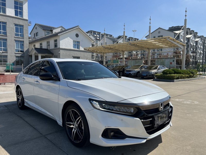 盐城22年本田雅阁2