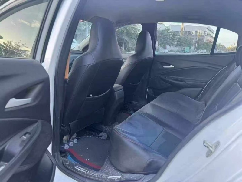 汕头22年雪佛兰科沃兹6