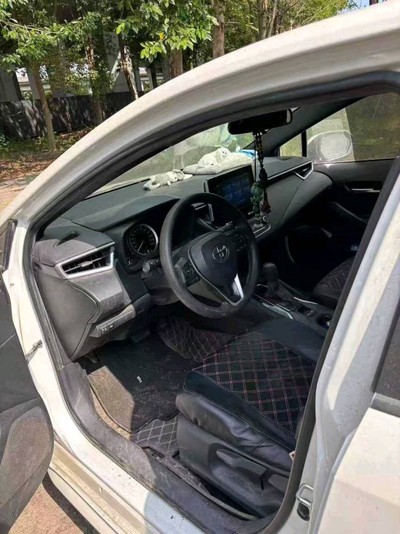 台州21年丰田雷凌7