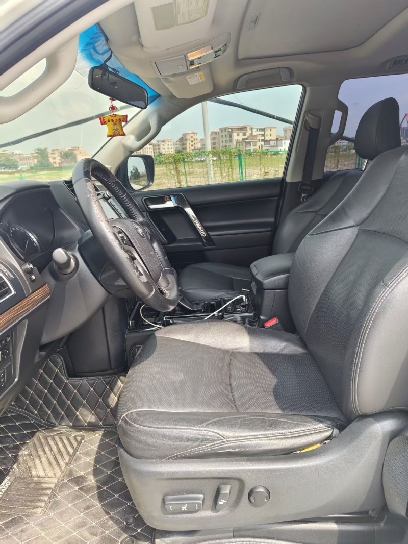 深圳19年丰田普拉多7