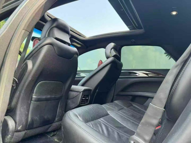 威海17年林肯MKZ8