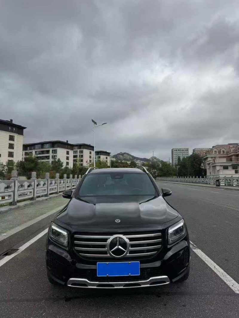 枣庄23年奔驰GLB1