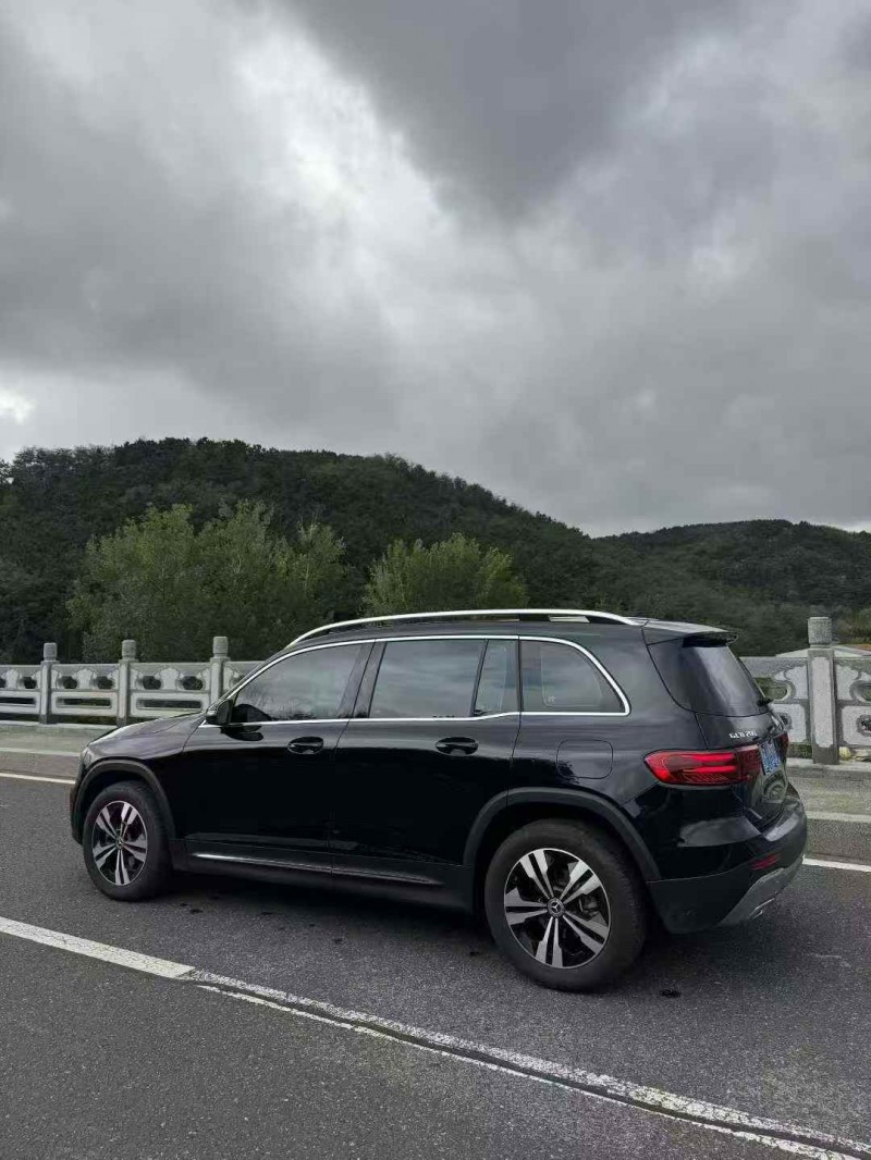 枣庄23年奔驰GLB7