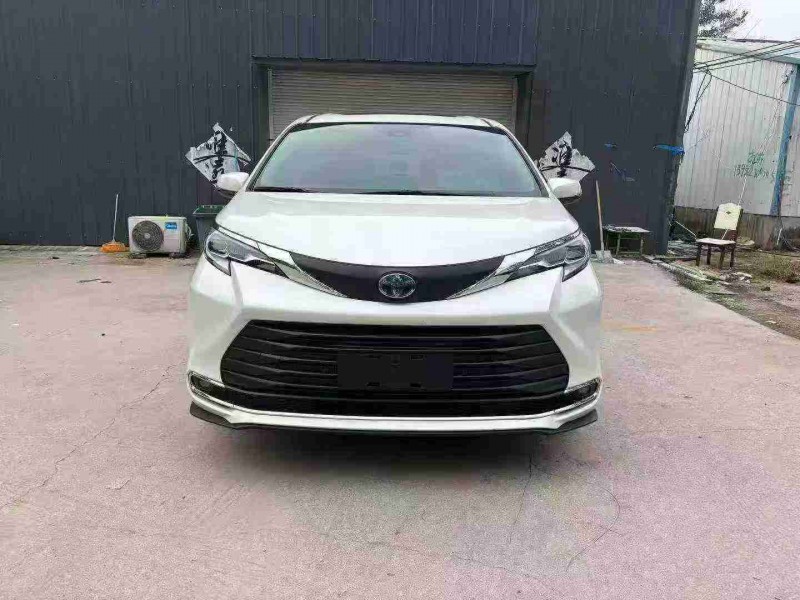 徐州24年丰田塞纳1