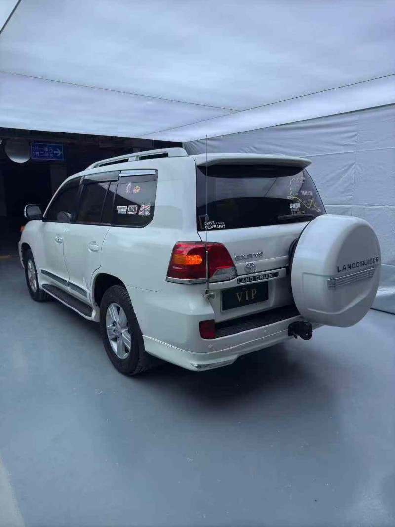 惠州13年丰田兰德酷路泽7