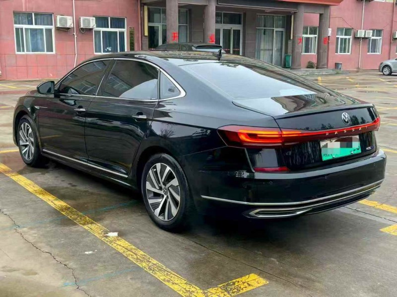 泰安22年大众帕萨特8
