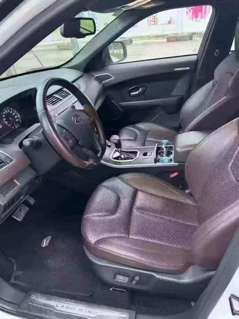 广州17年陆风X74