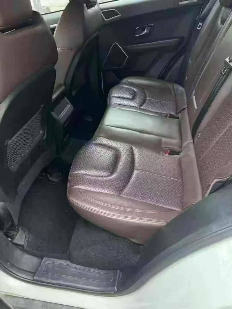 广州17年陆风X76