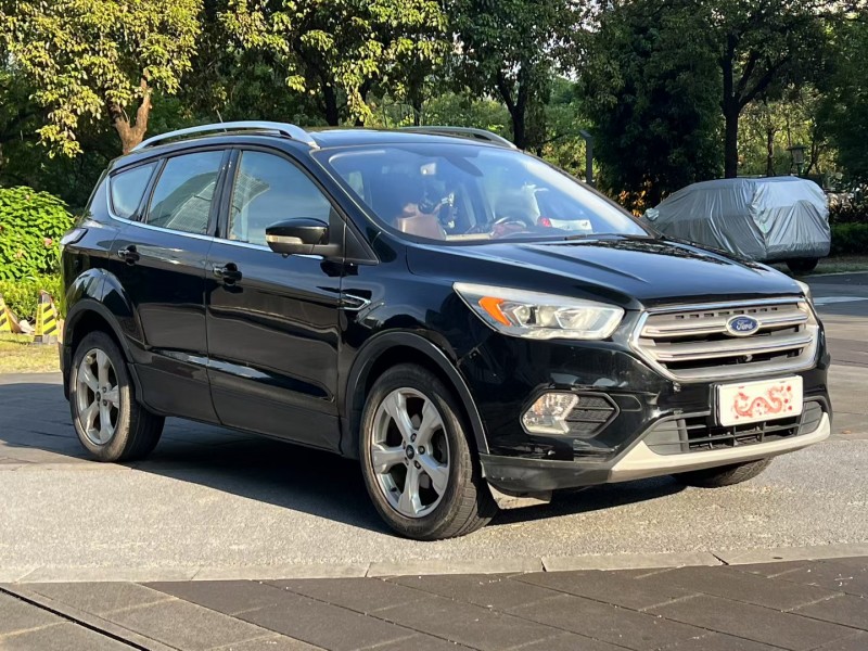 汕头18年福特翼虎3