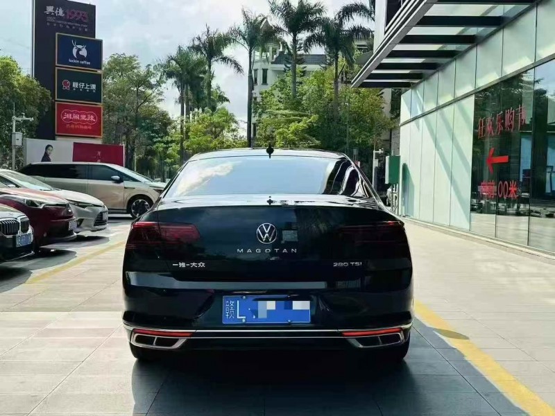 深圳24年大众迈腾9