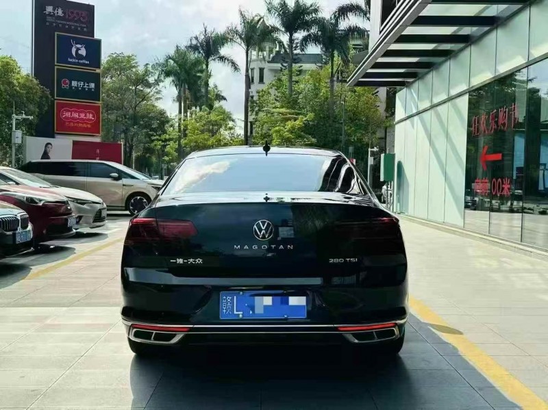 深圳23年大众迈腾9