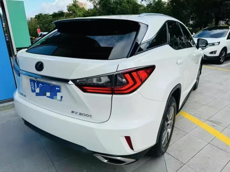 深圳16年雷克萨斯RX2