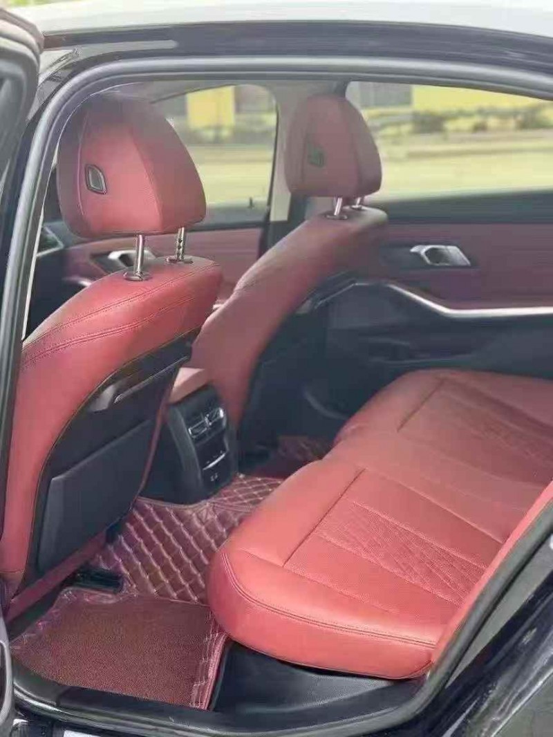 烟台22年宝马3系4