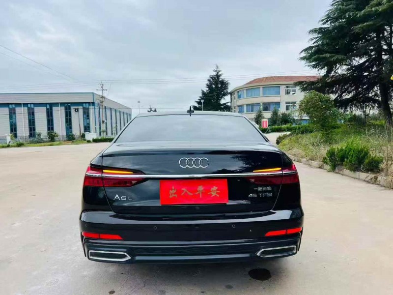 青岛21年奥迪A6L8