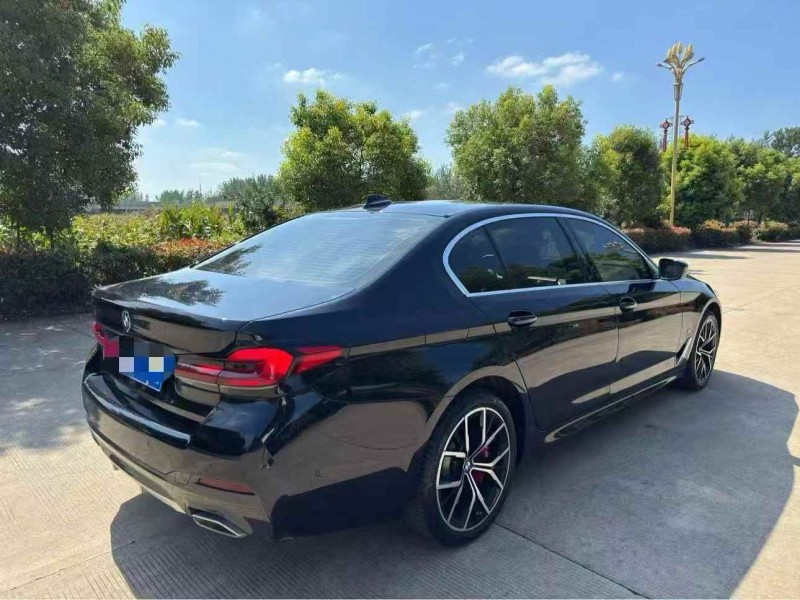 苏州23年宝马5系9