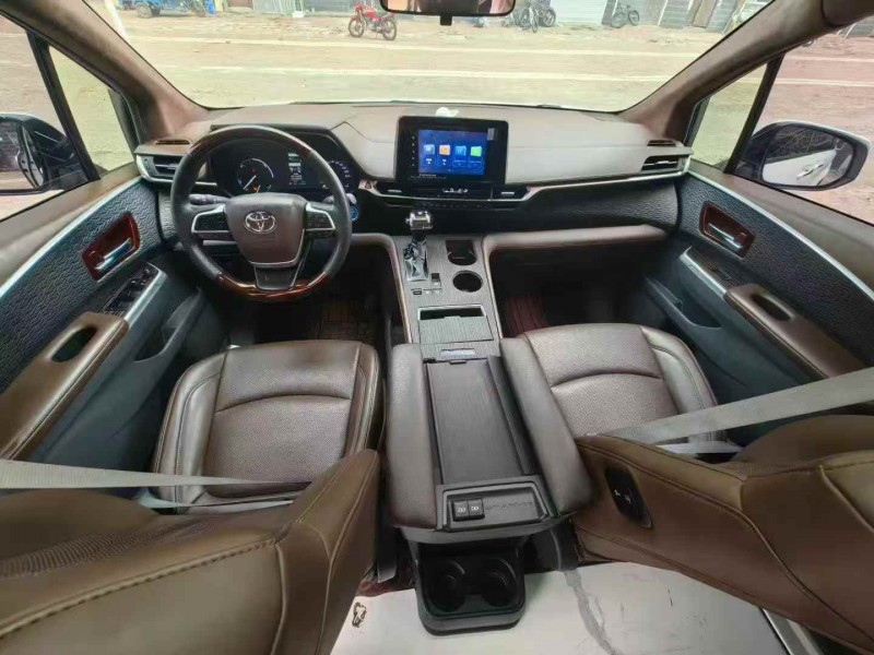 鸡西24年丰田格瑞维亚6