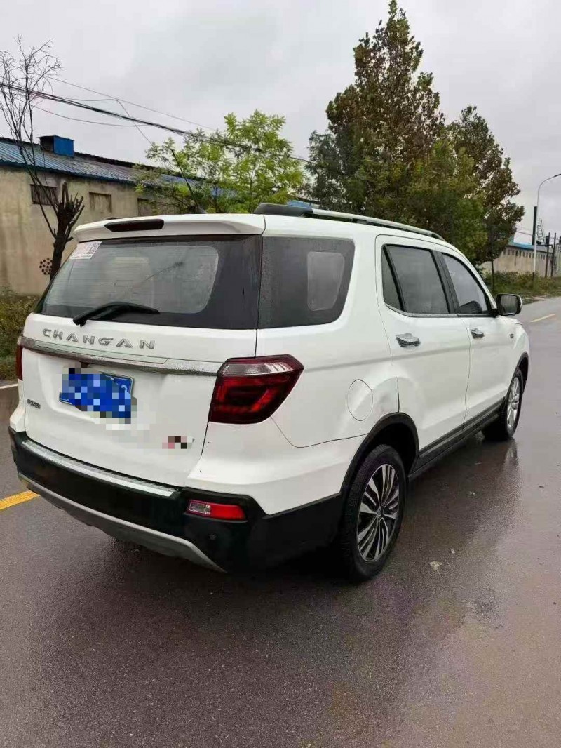 邯郸17年长安汽车欧尚7