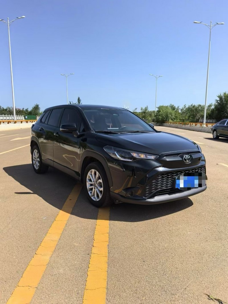 平凉23年丰田锋兰达2