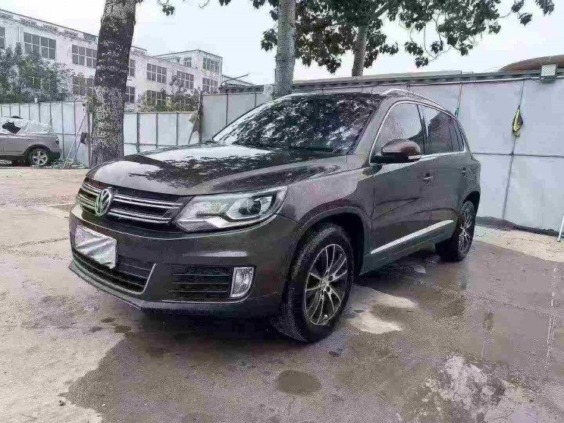 青岛14年大众途观3