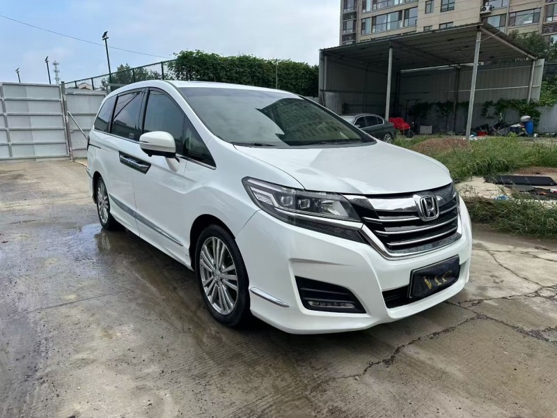 焦作18年本田艾力绅2