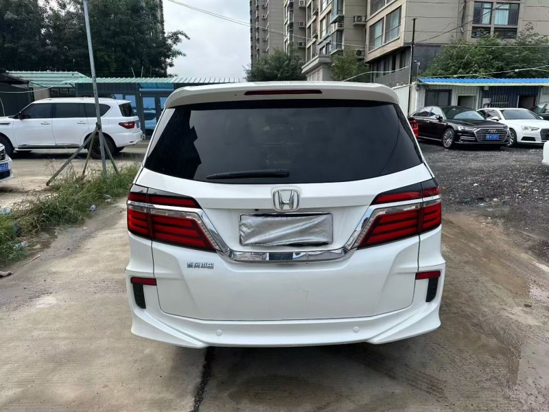 焦作18年本田艾力绅7