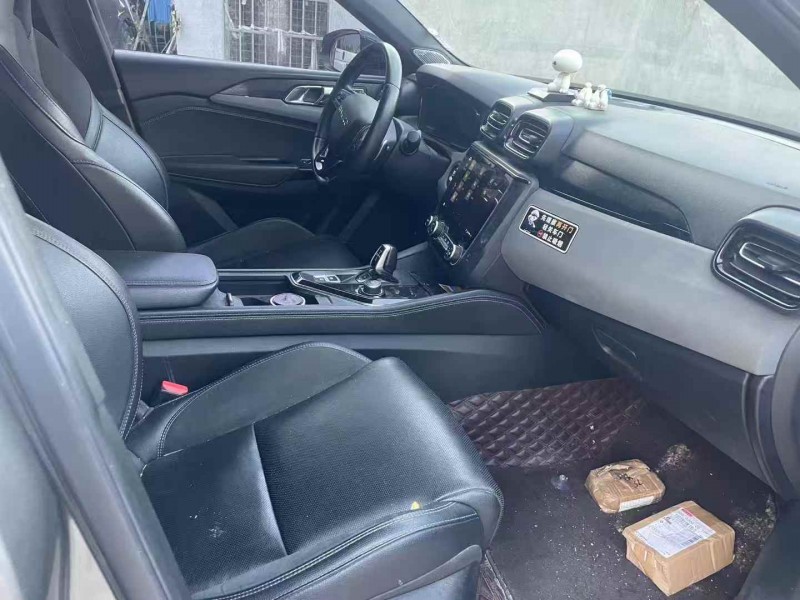 湘西21年领克032