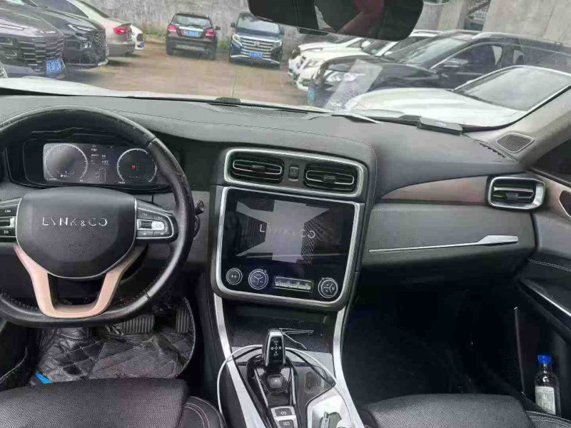 濮阳19年领克016