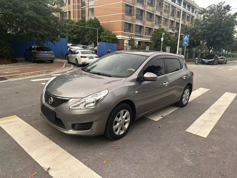 南宁12年日产骐达2