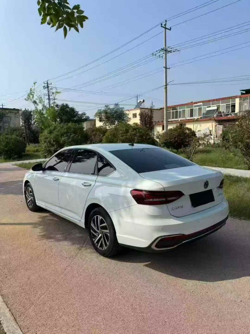 淄博22年大众朗逸8