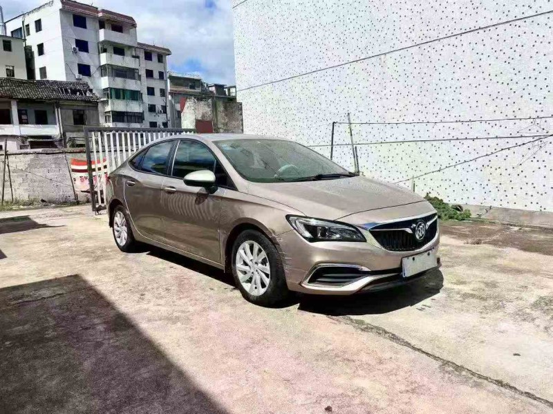 温州18年别克威朗2