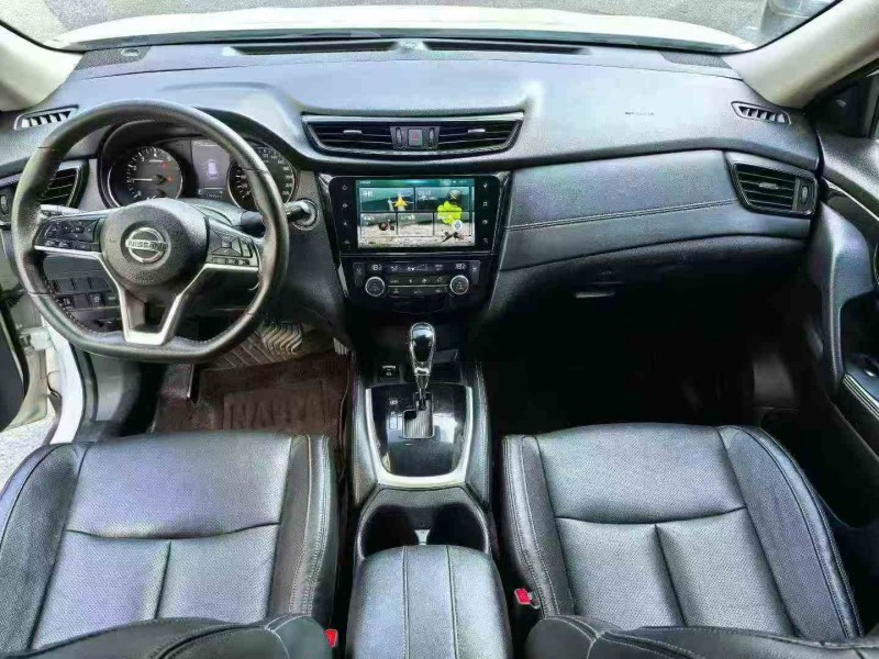 湖州19年日产奇骏4