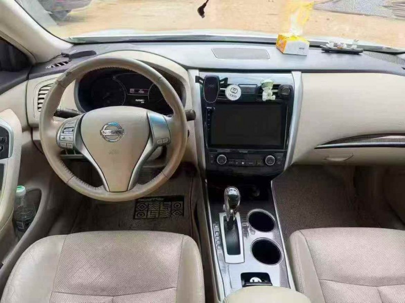 梧州14年日产天籁6