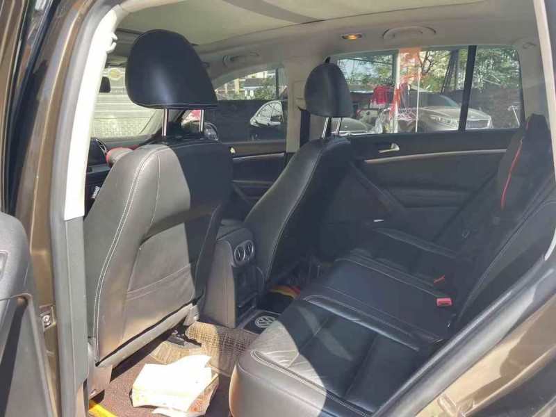 珠海17年大众途观7