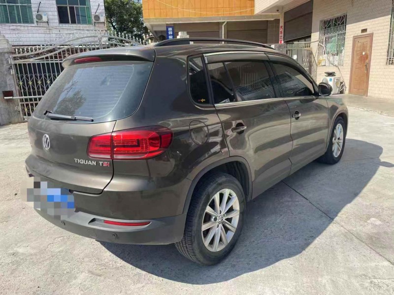 珠海17年大众途观9