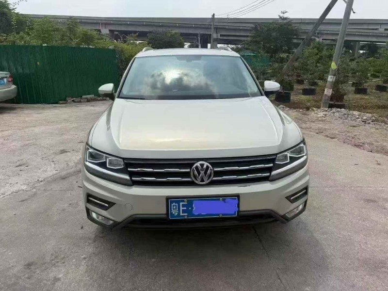 佛山18年大众途观1