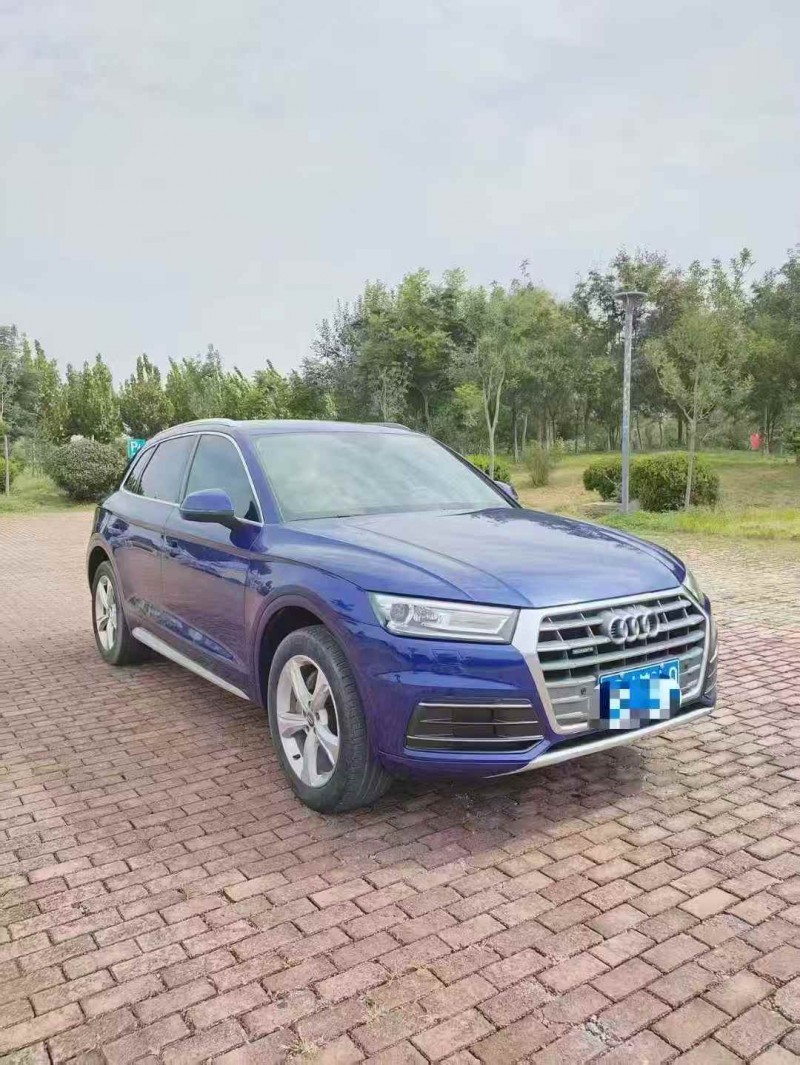 东营19年奥迪Q53