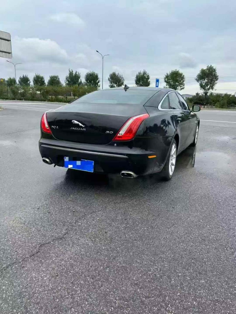 邯郸16年捷豹XJL9