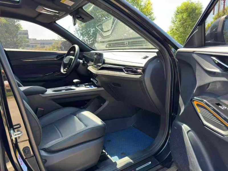 苏州23年长安汽车欧尚5