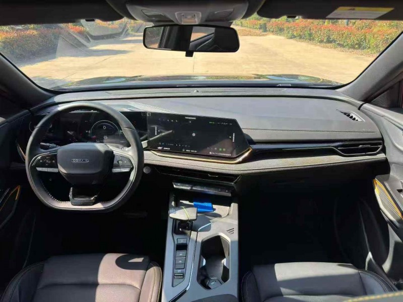 苏州23年长安汽车欧尚6