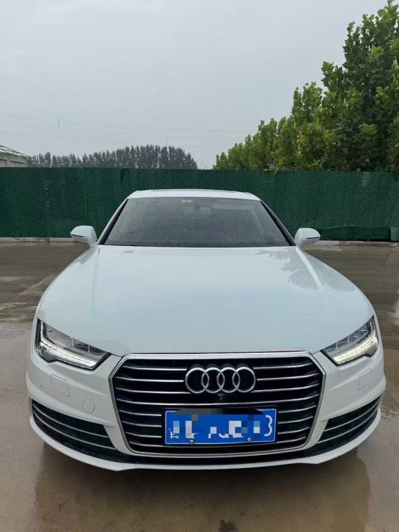 青岛17年奥迪A7L1